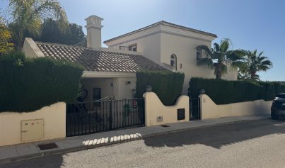 Villa - Revente - Orihuela Costa -
                Lomas De Campoamor-las Ramblas