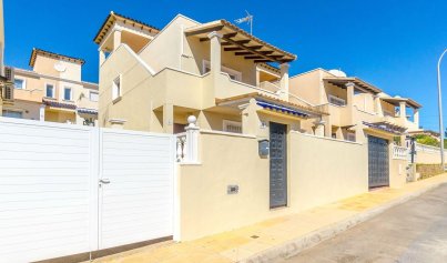 Villa - Revente - Orihuela Costa -
                Villamartin