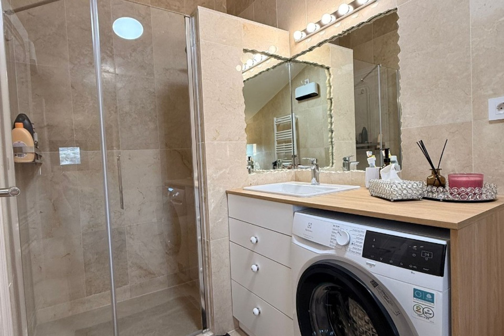 Wiederverkauf - Penthouse -
Las Ramblas