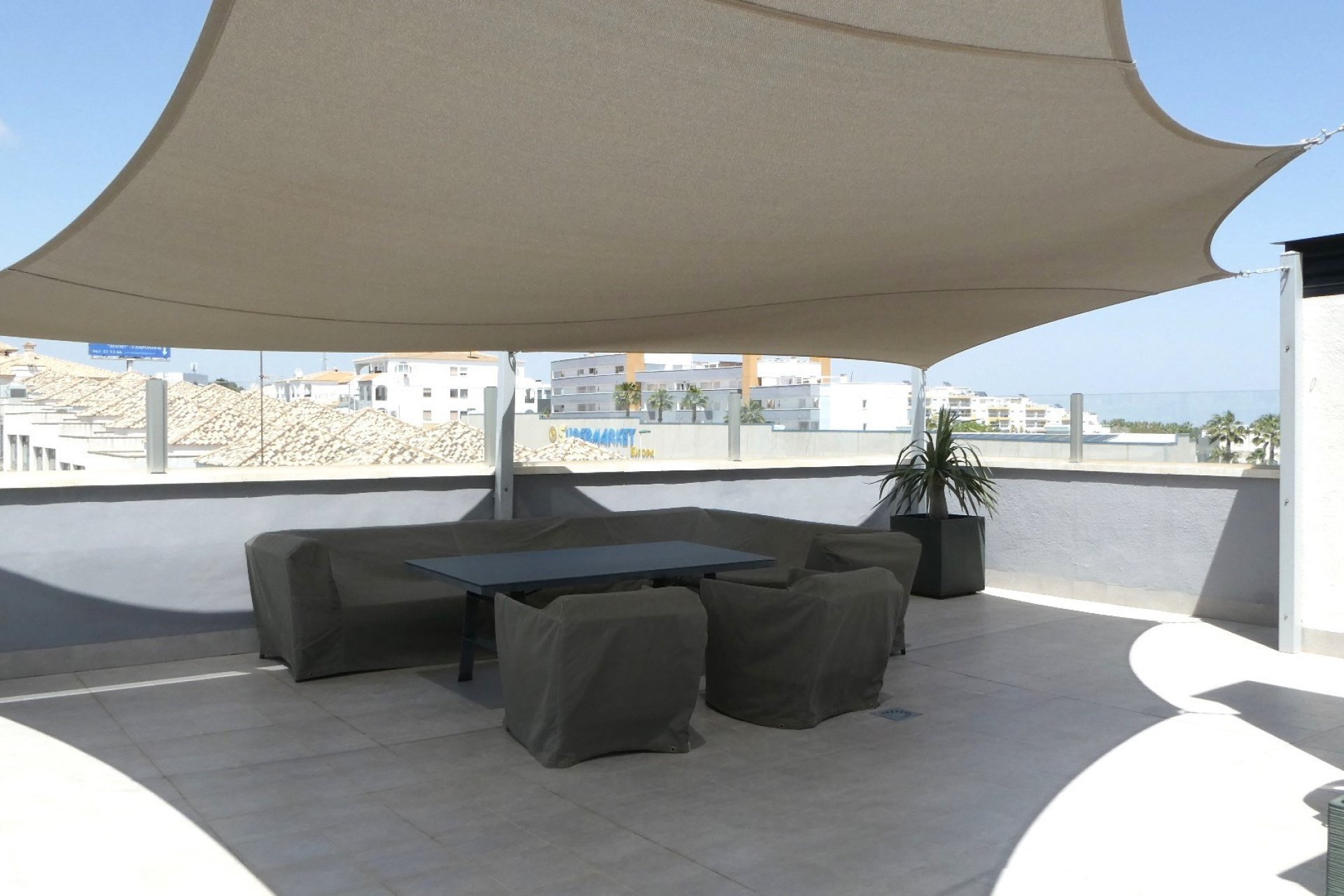 Wiederverkauf - Penthouse -
Orihuela Costa - Campoamor Golf