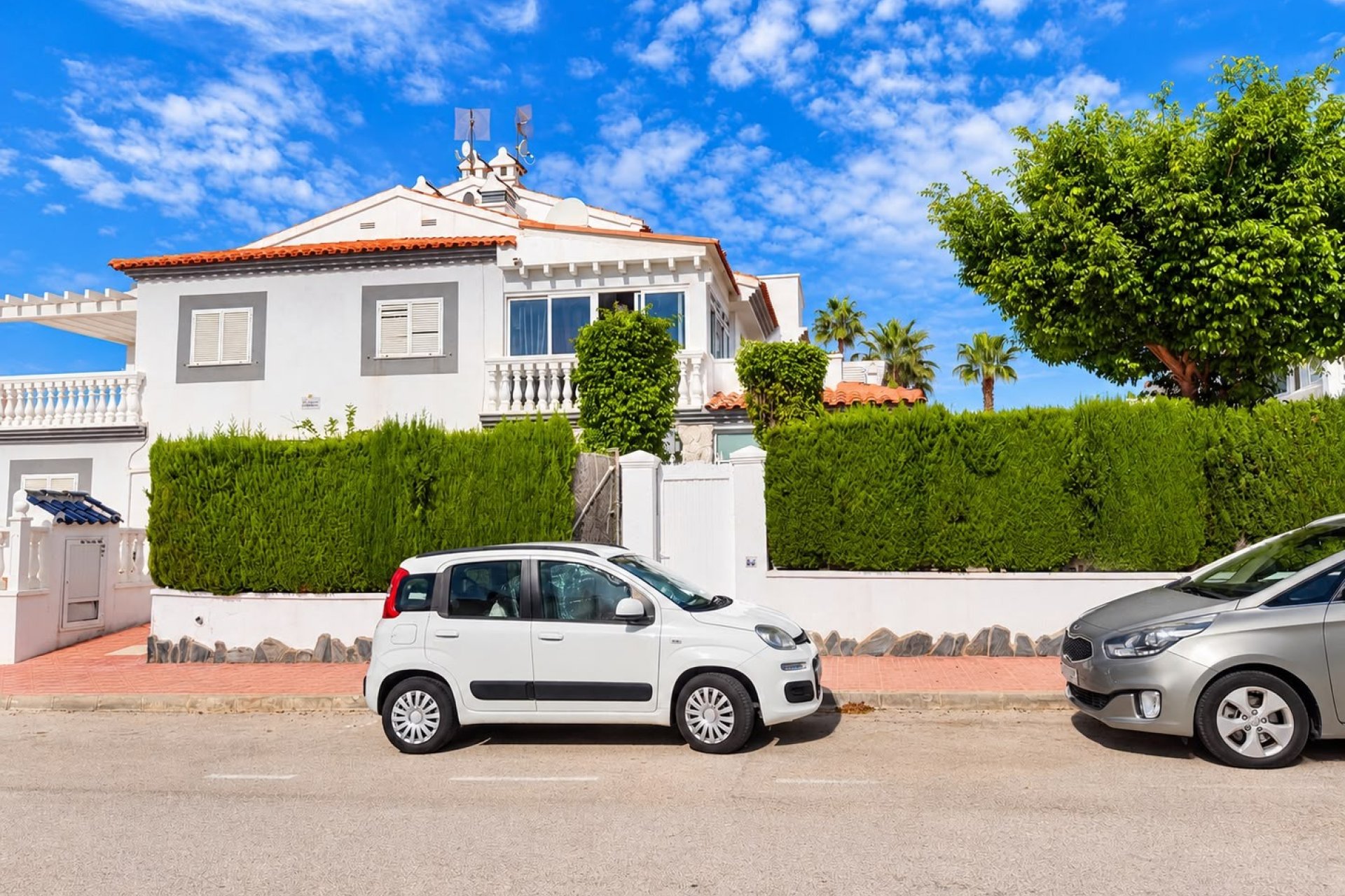 Wiederverkauf - Semi - Detached Villa -
Alicante - La Florida