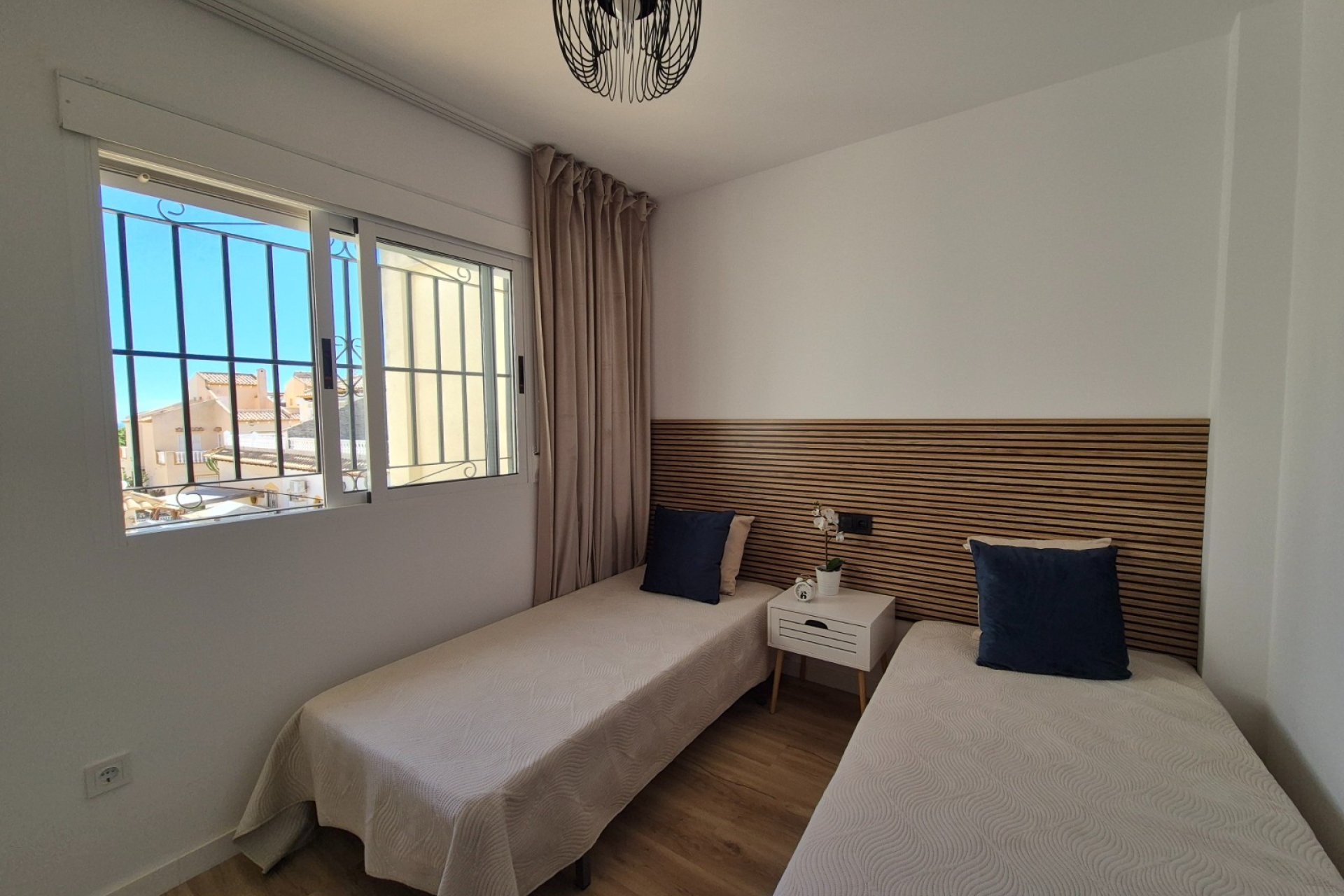 Wiederverkauf - Stadthaus -
Alicante - La Florida