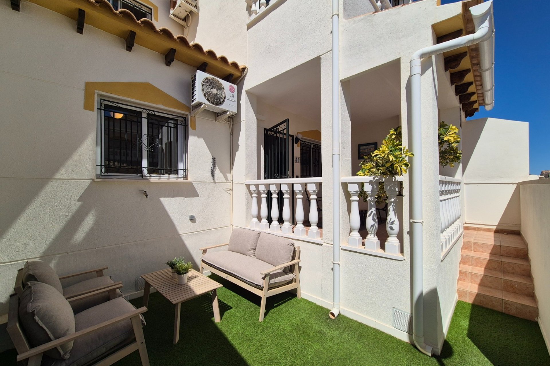 Wiederverkauf - Stadthaus -
Alicante - La Florida
