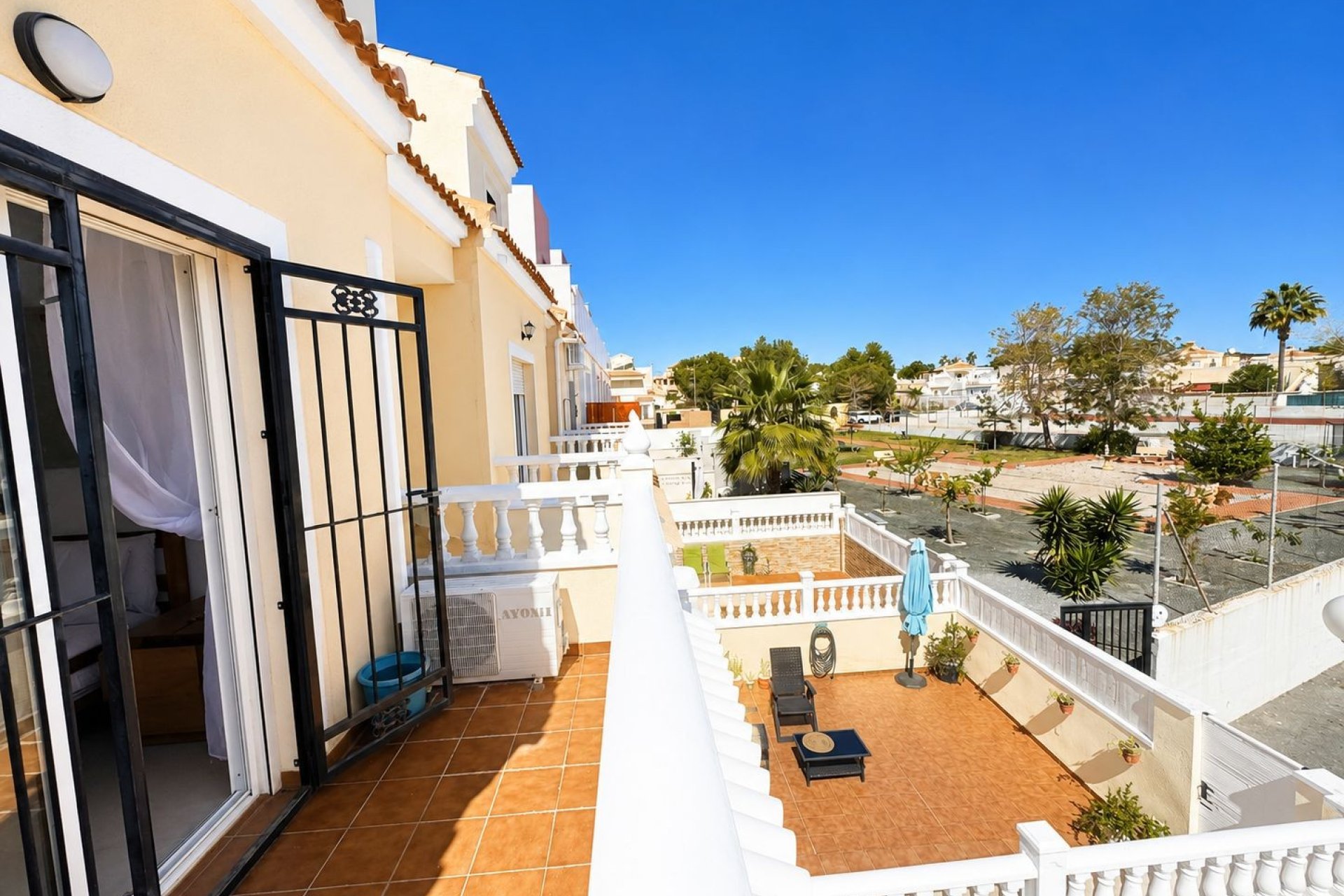 Wiederverkauf - Stadthaus -
Campoamor