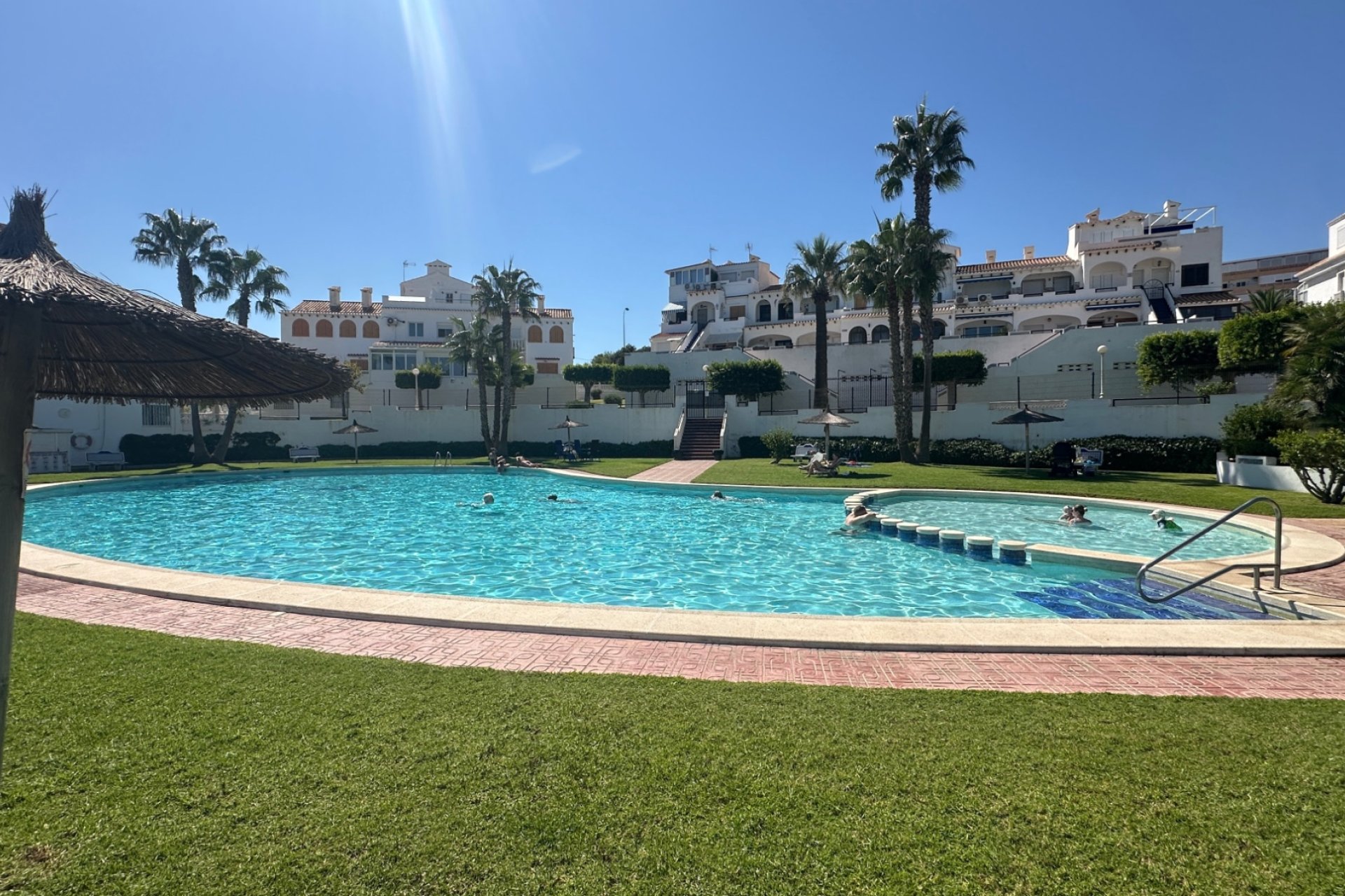 Wiederverkauf - Stadthaus -
La Mata