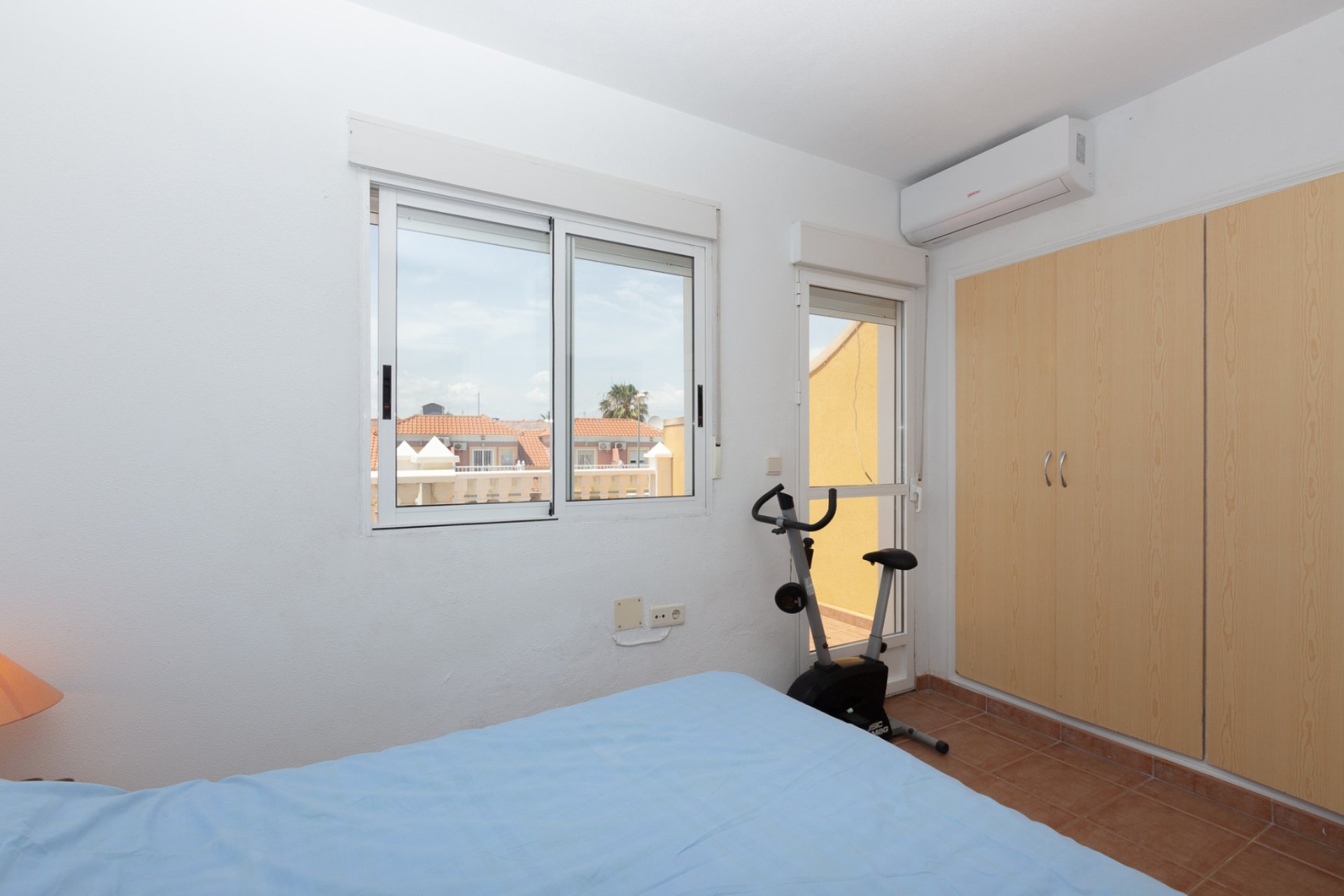 Wiederverkauf - Stadthaus -
La Zenia