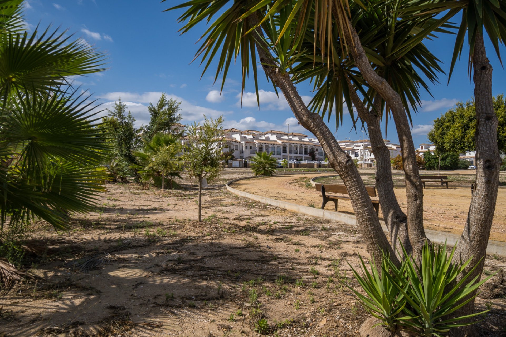 Wiederverkauf - Stadthaus -
Los Altos