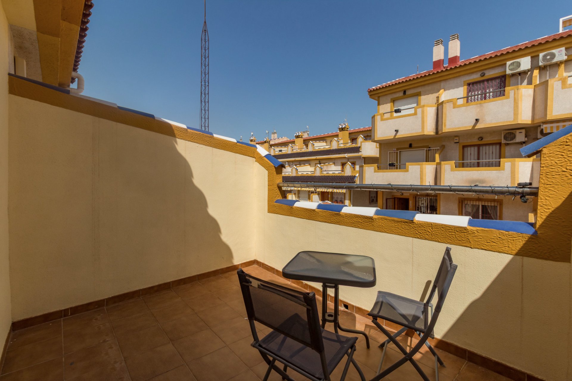 Wiederverkauf - Stadthaus -
Playa Flamenca