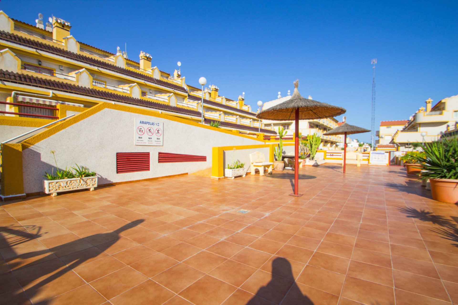 Wiederverkauf - Stadthaus -
Playa Flamenca