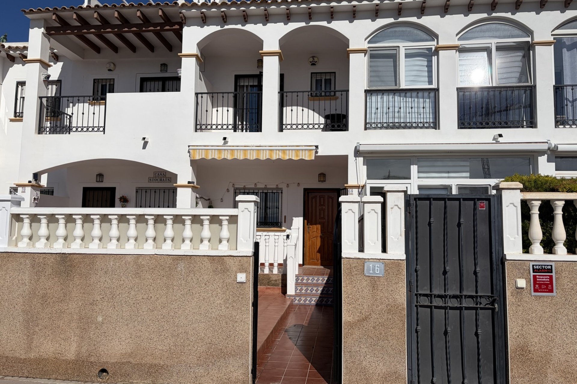 Wiederverkauf - Stadthaus -
Punta Prima