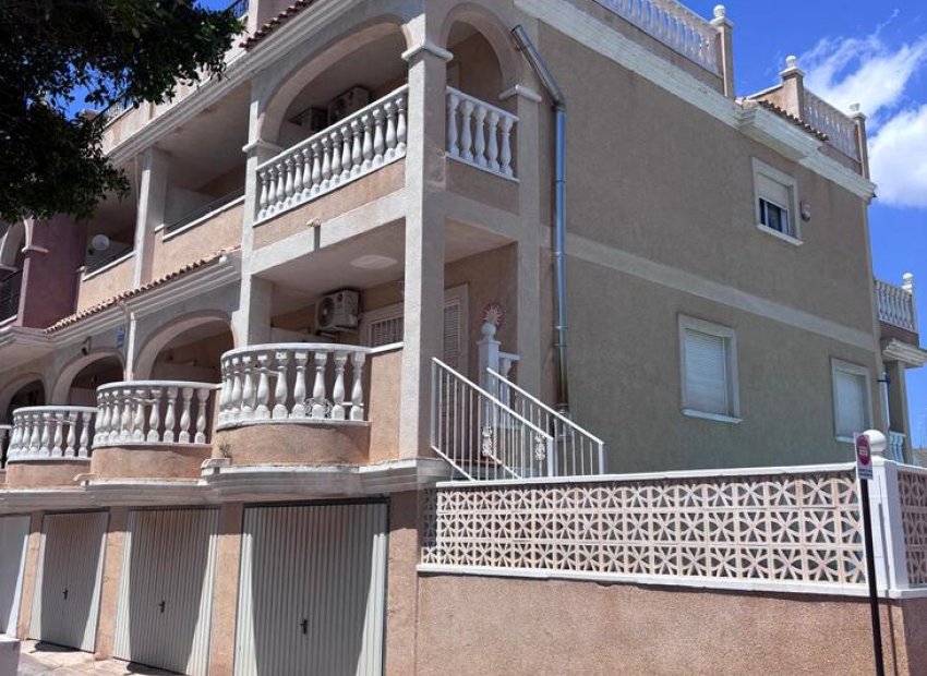 Wiederverkauf - Stadthaus -
Villamartín - Costa Blanca