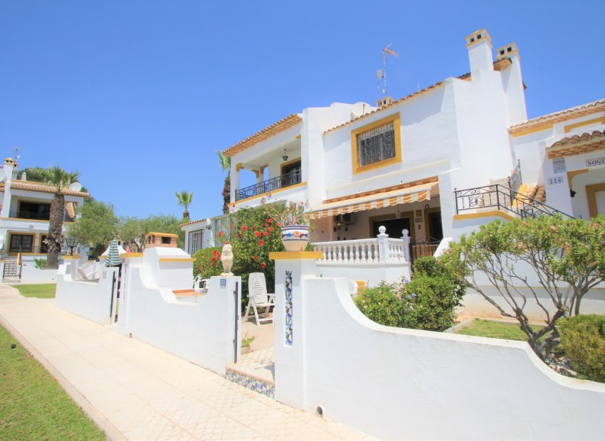 Wiederverkauf - Stadthaus -
Villamartín - Villamartin