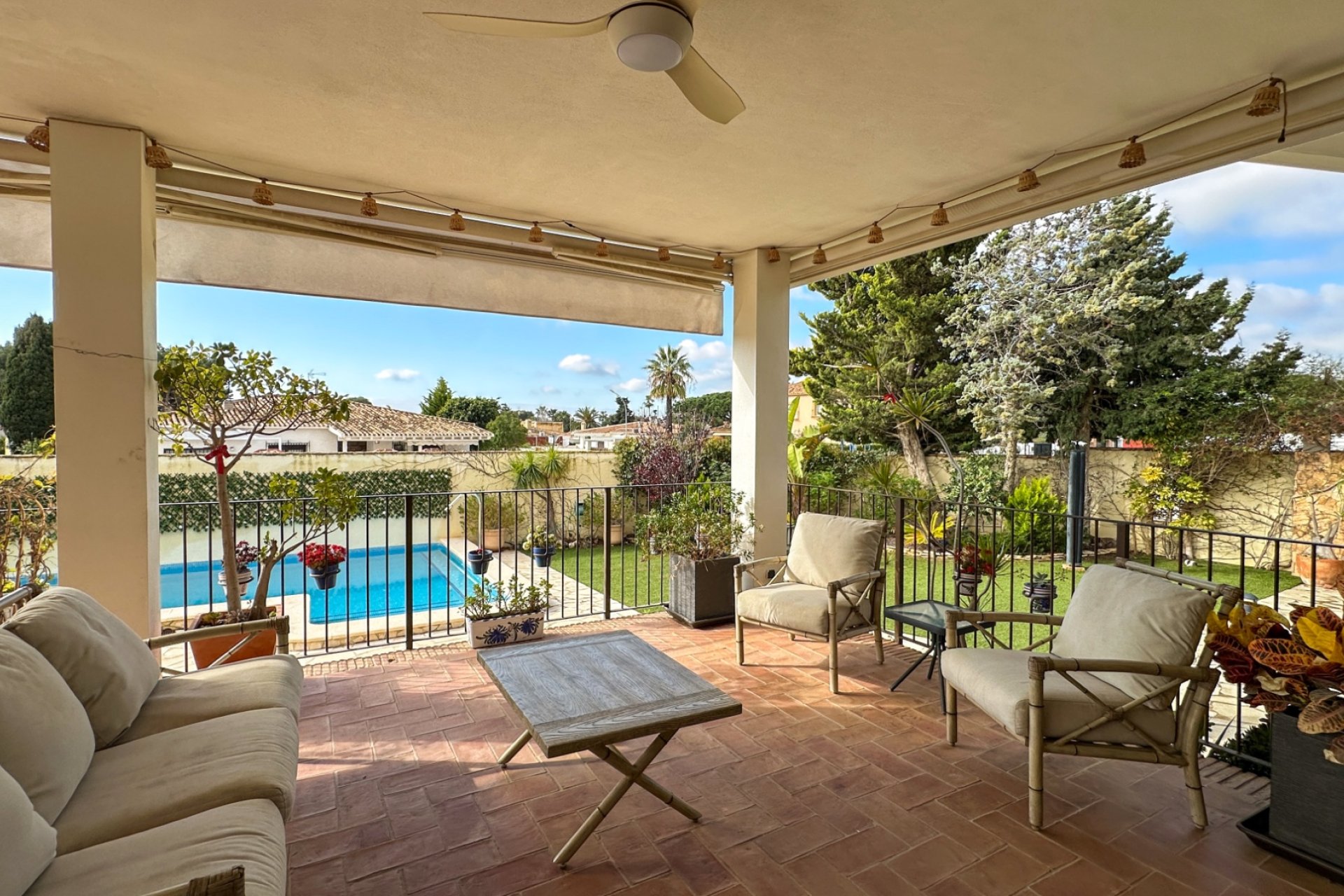 Wiederverkauf - Villa -
Campoamor - Dehesa de Campoamor
