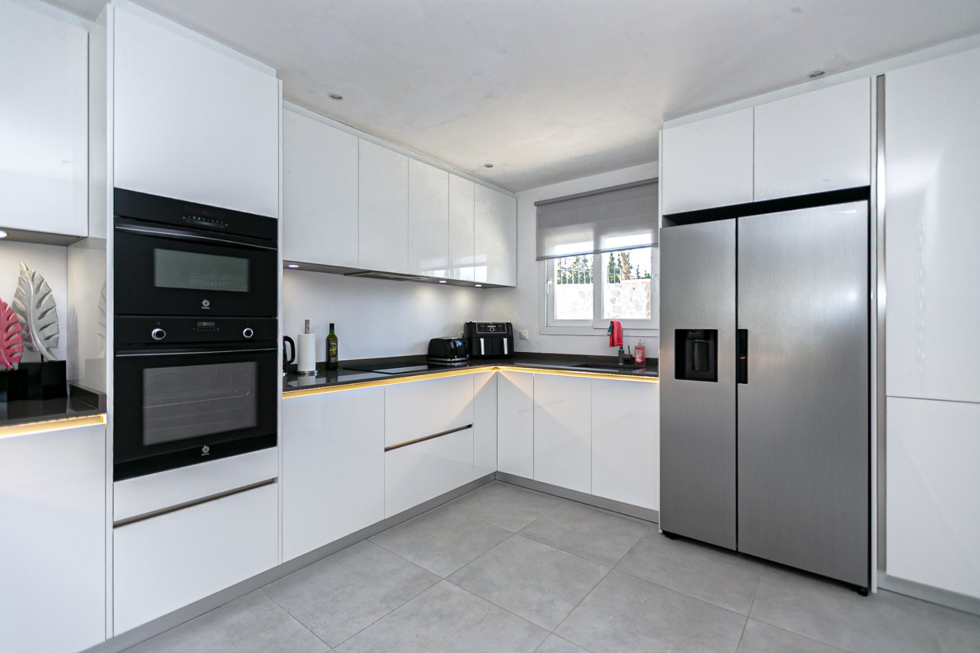 Wiederverkauf - Villa -
Campoamor - Lomas de Don Juan