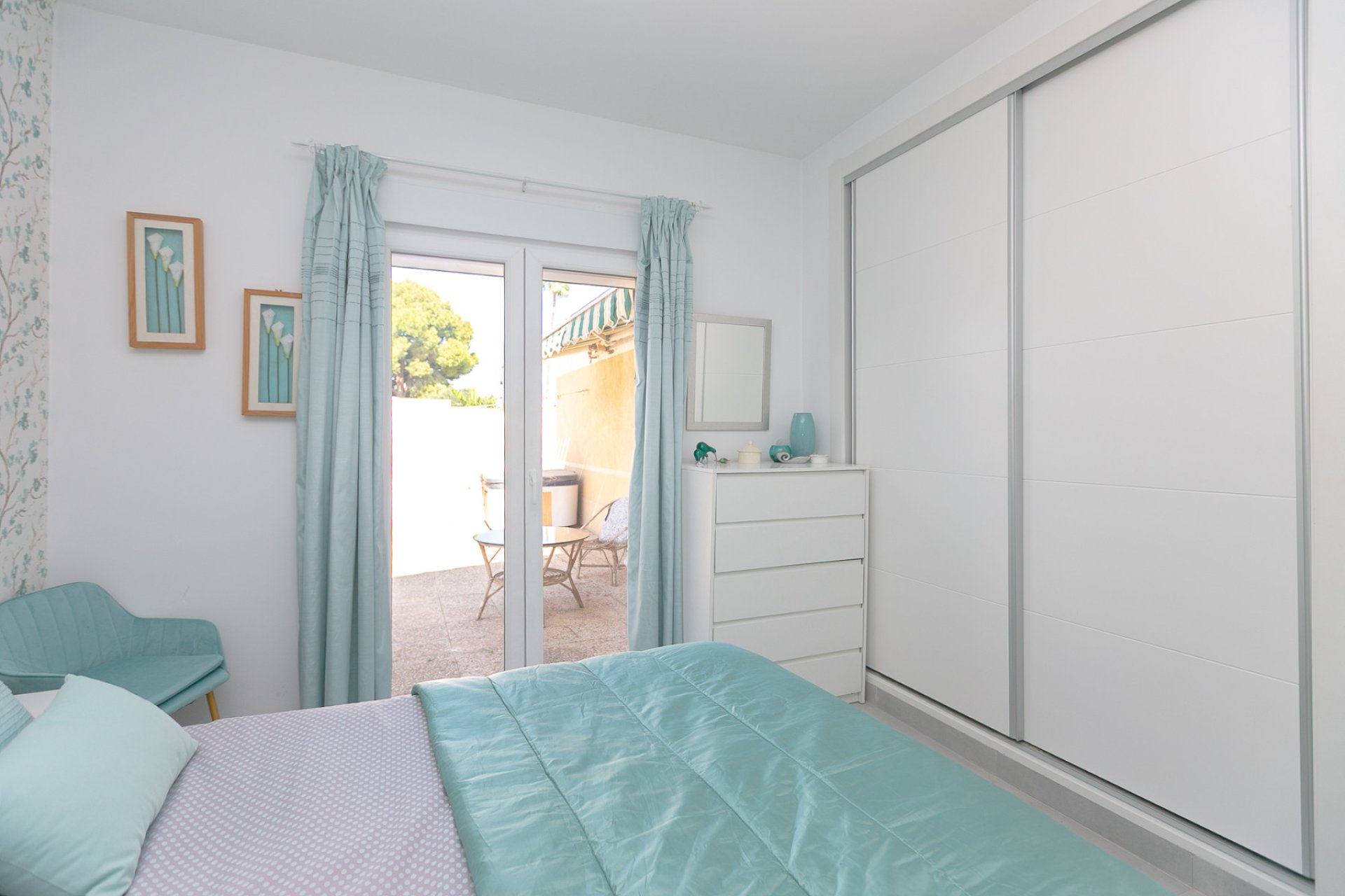 Wiederverkauf - Villa -
Campoamor - Lomas de Don Juan