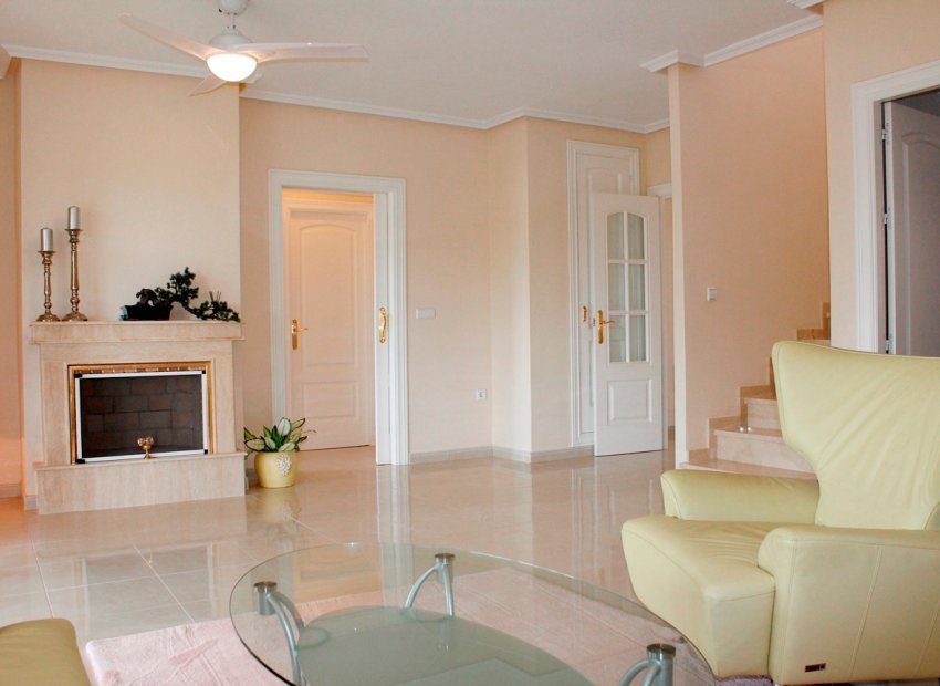 Wiederverkauf - Villa -
Campoamor