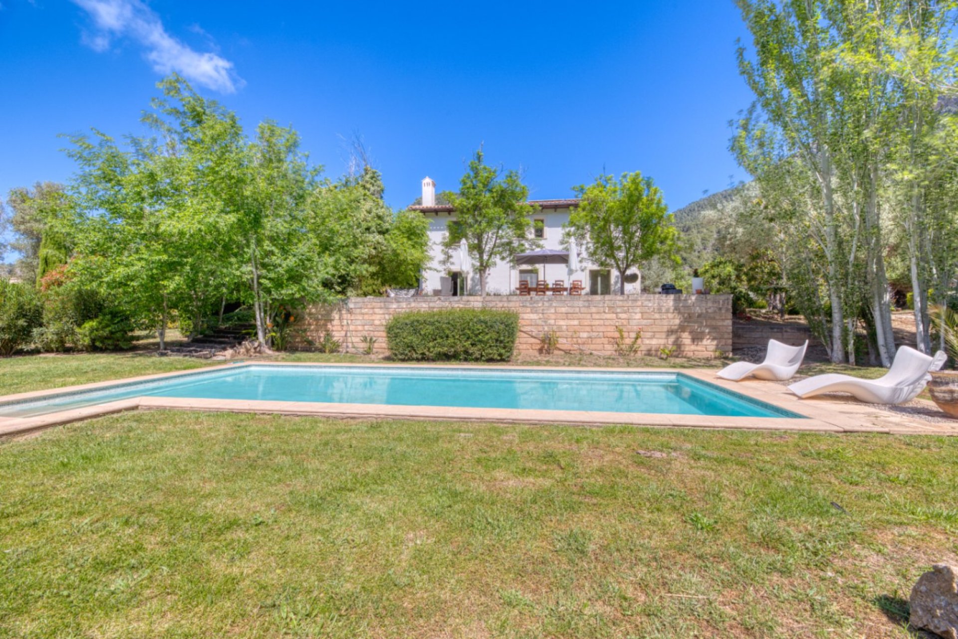 Wiederverkauf - Villa -
Esporlas - Mallorca