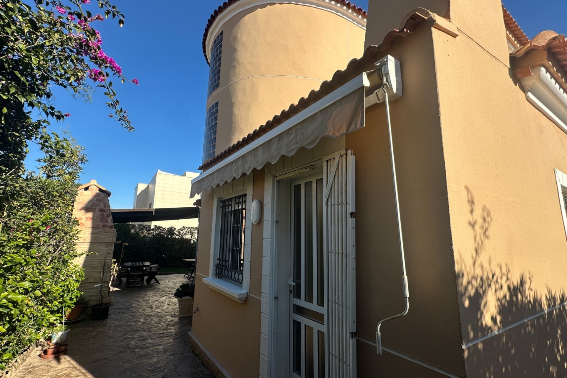 Wiederverkauf - Villa -
La Mata