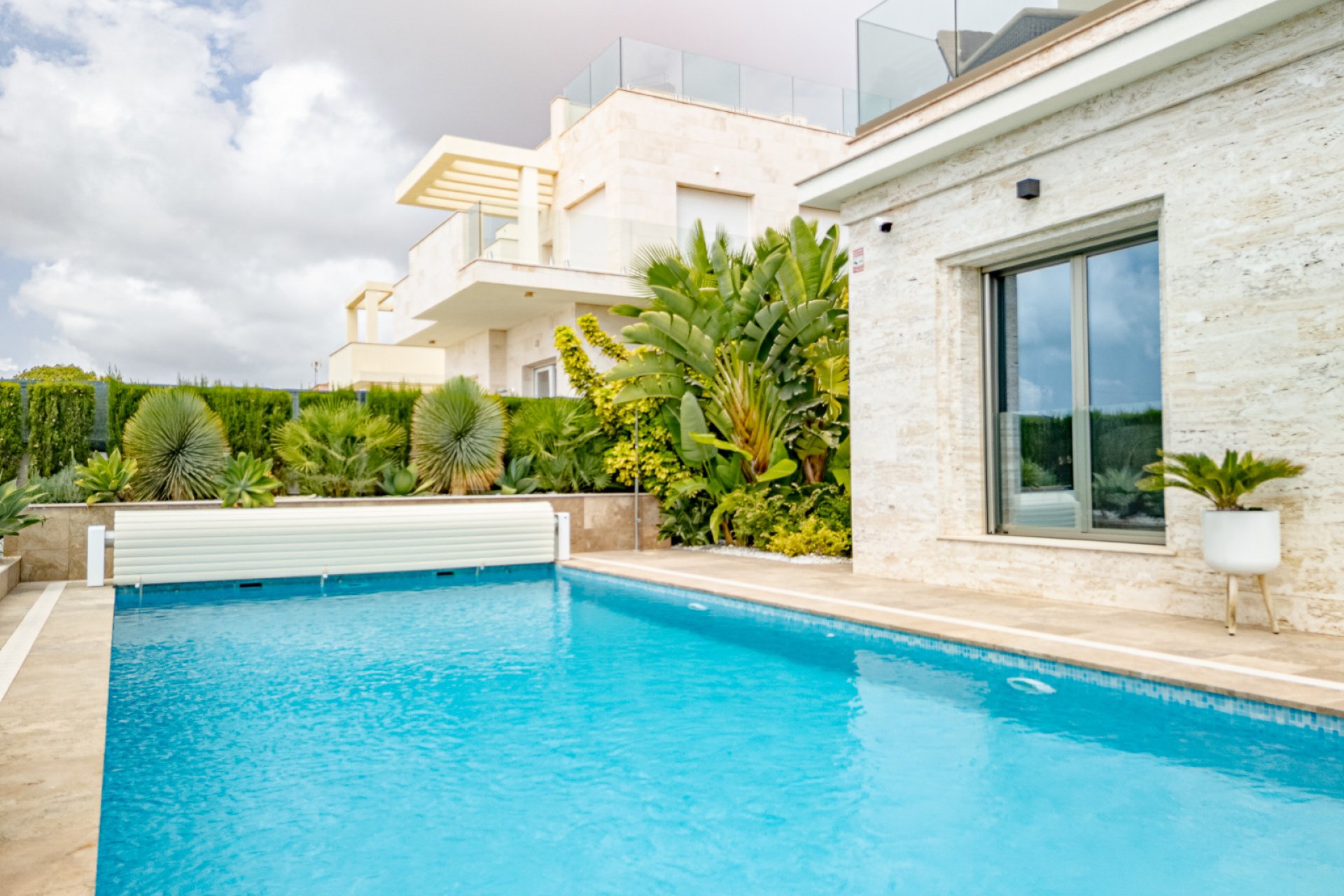 Wiederverkauf - Villa -
La Zenia - Beachside