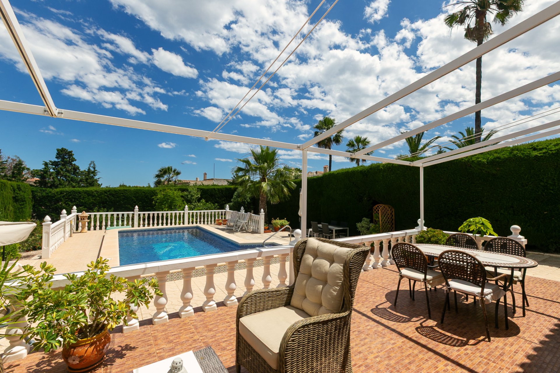 Wiederverkauf - Villa -
Los Balcones - Los Balcones - Los Altos del Edén