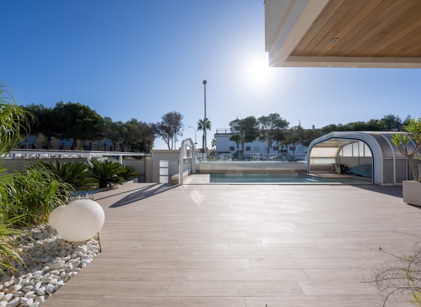 Wiederverkauf - Villa -
Orihuela Costa - Cabo Roig