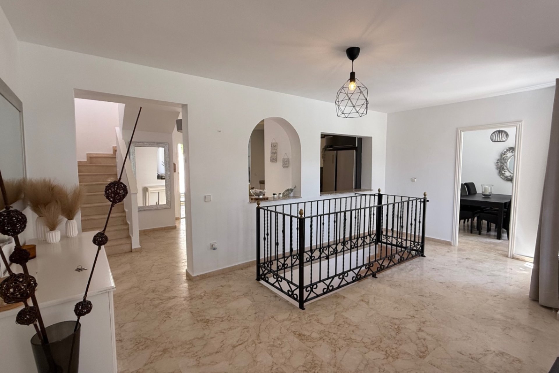 Wiederverkauf - Villa -
Orihuela Costa - Costa Blanca Sur