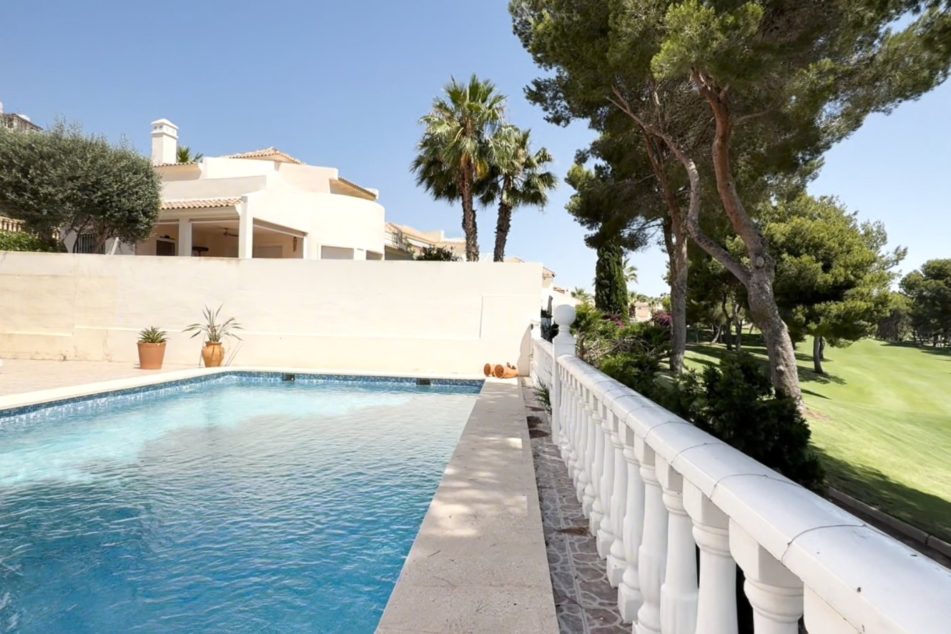 Wiederverkauf - Villa -
Orihuela Costa - Costa Blanca Sur