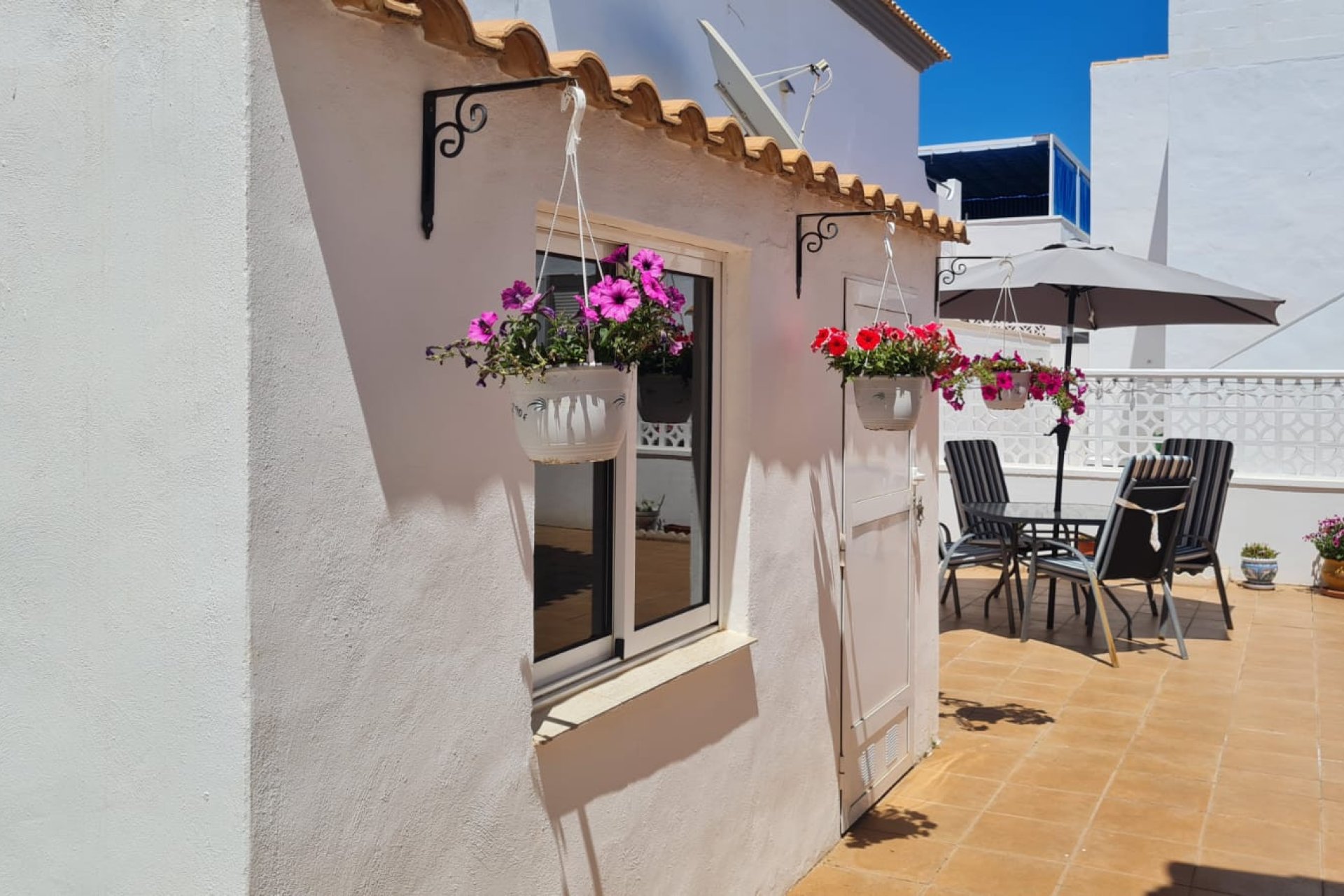 Wiederverkauf - Villa -
Orihuela Costa - La Florida