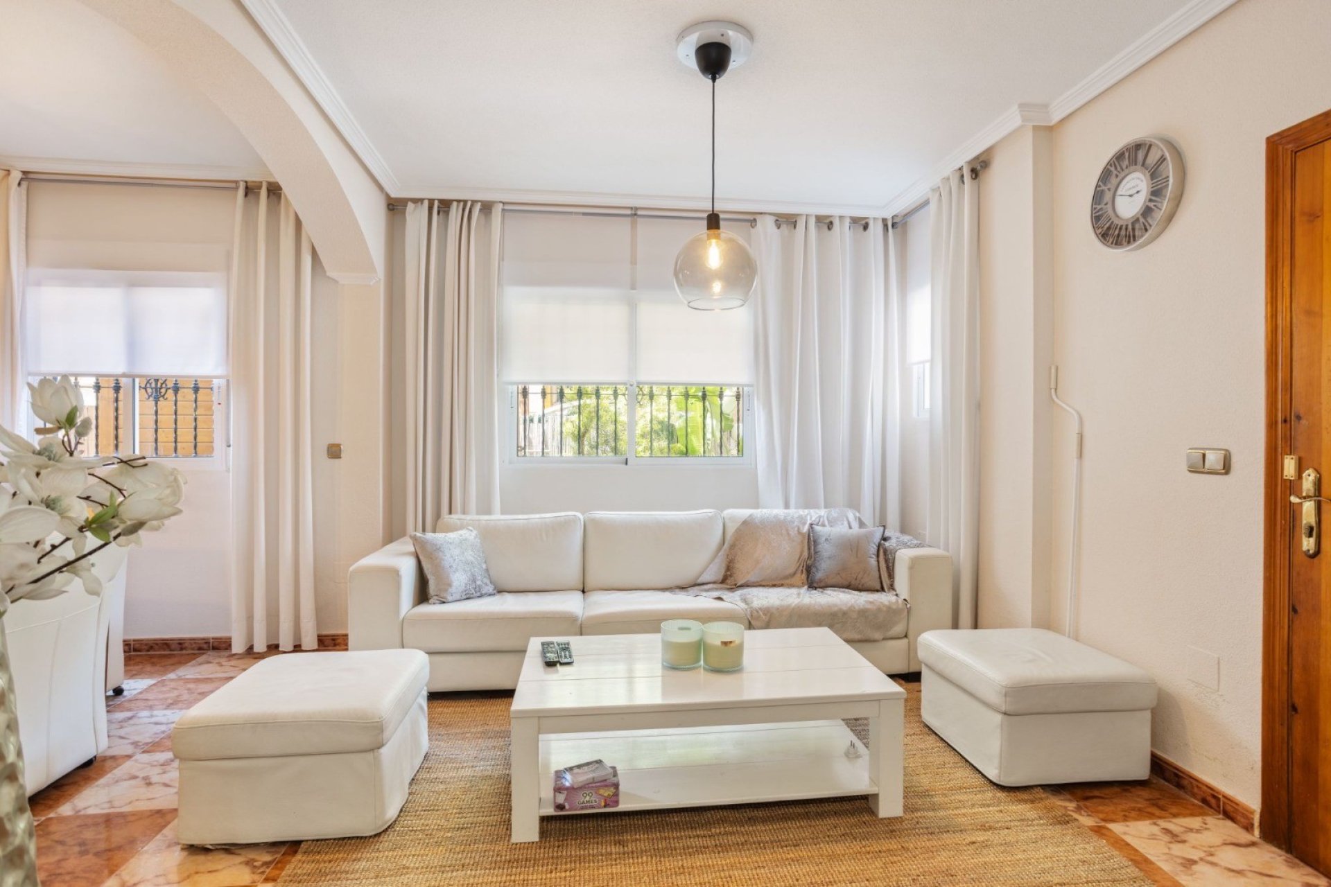 Wiederverkauf - Villa -
Orihuela Costa - La Regia