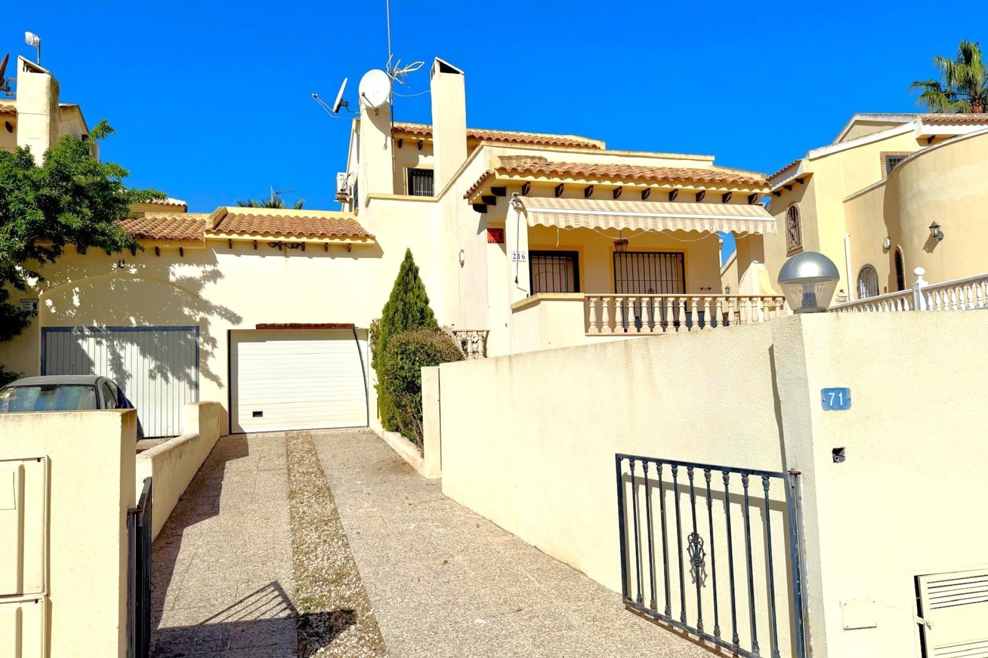 Wiederverkauf - Villa -
Orihuela Costa - Las Ramblas