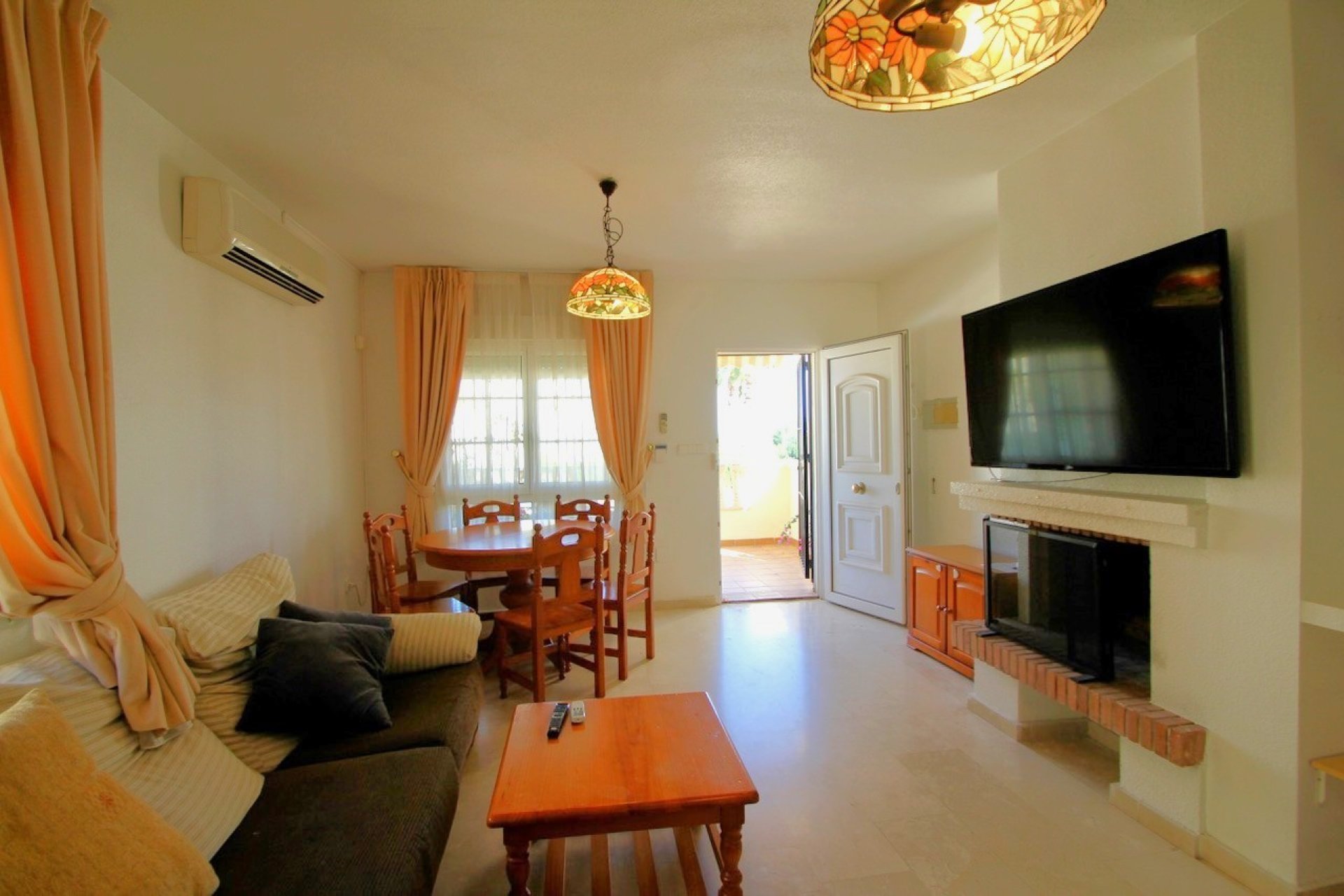 Wiederverkauf - Villa -
Orihuela Costa - Las Ramblas