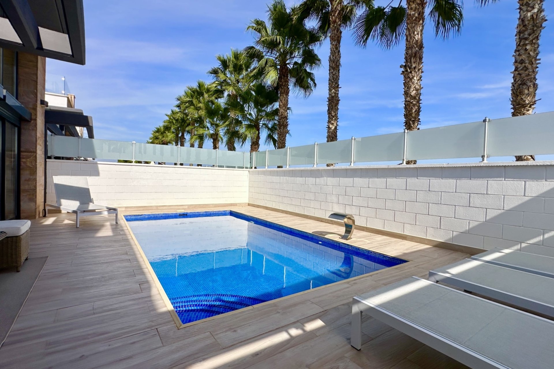 Wiederverkauf - Villa -
Orihuela Costa - Lomas de Cabo Roig