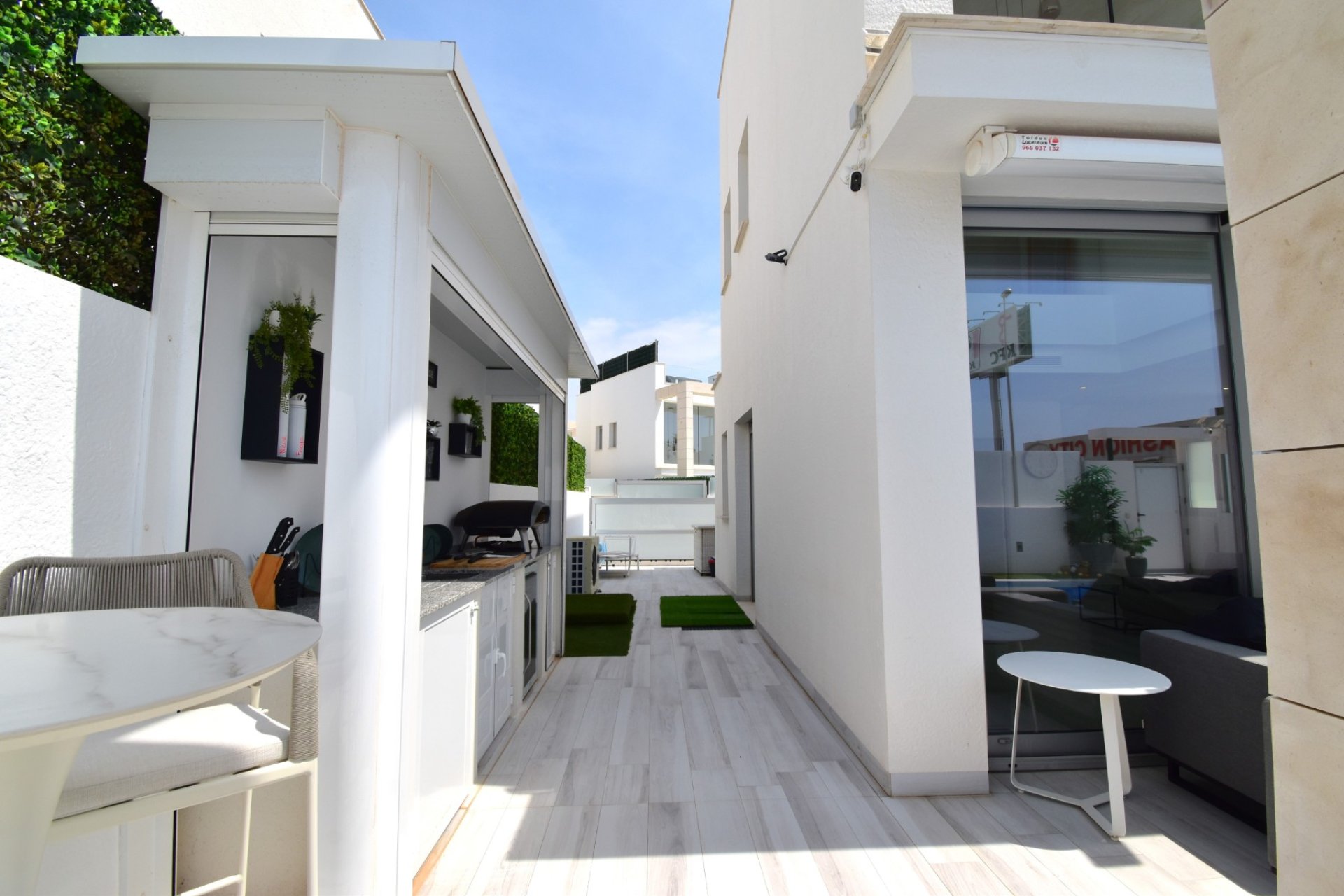 Wiederverkauf - Villa -
Orihuela Costa - Lomas de Cabo Roig