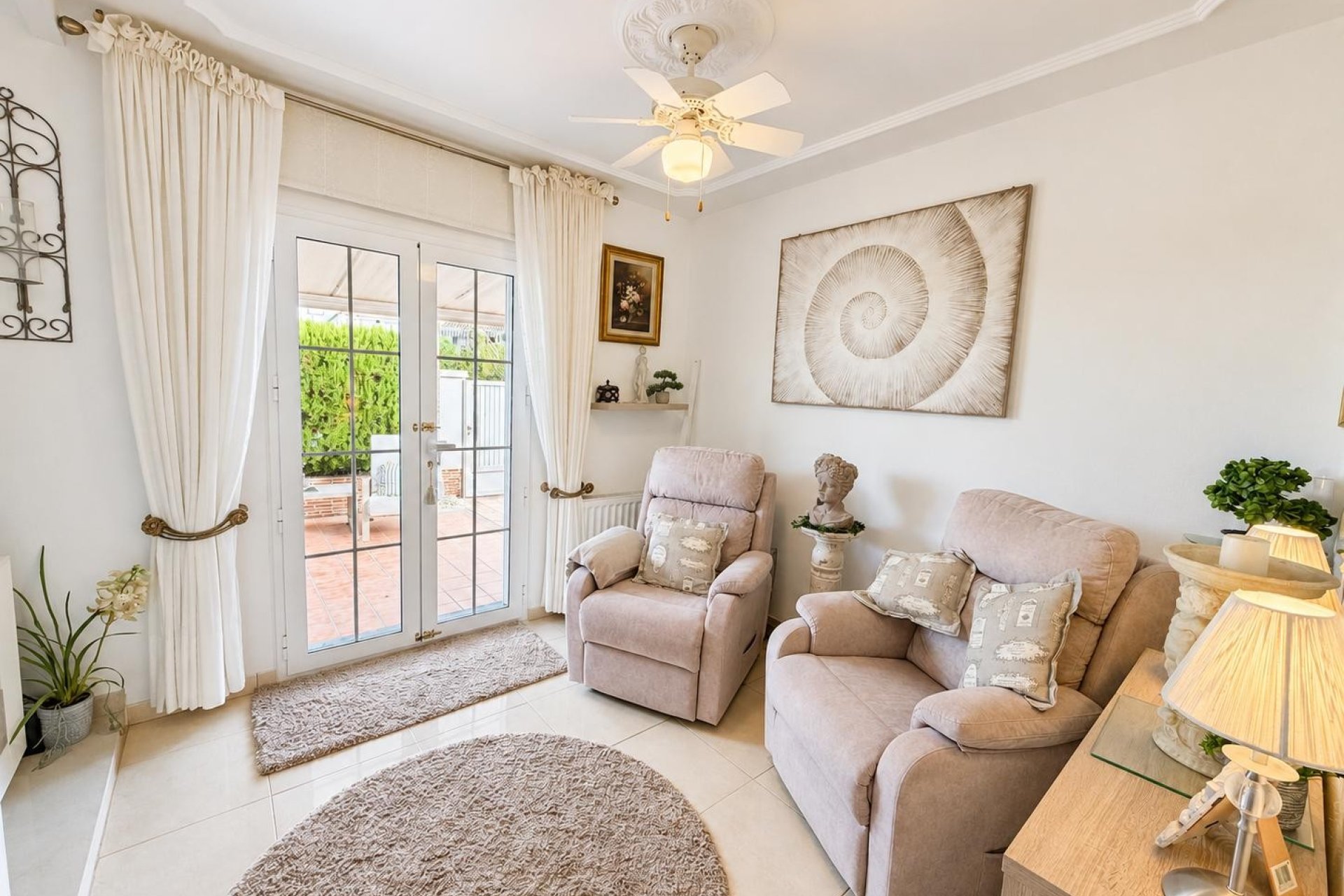 Wiederverkauf - Villa -
Orihuela Costa - Lomas de Cabo Roig