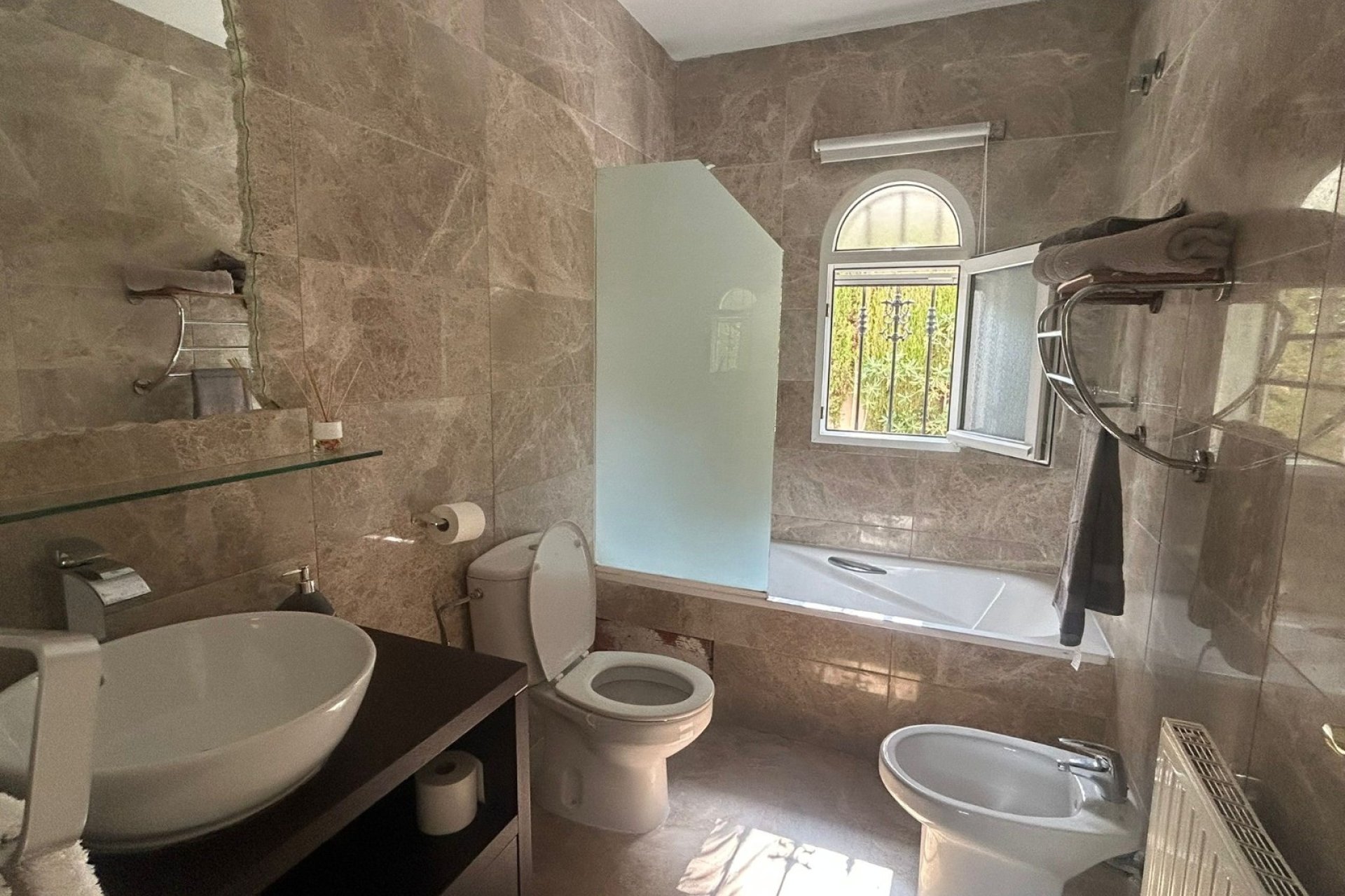 Wiederverkauf - Villa -
Orihuela Costa - Lomas De Campoamor-las Ramblas