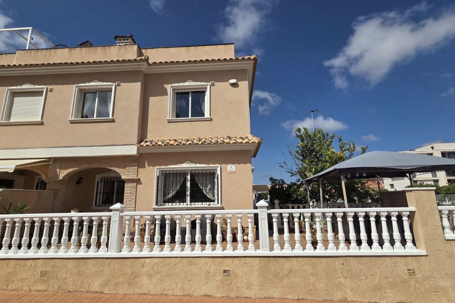 Wiederverkauf - Villa -
Orihuela Costa - Los Dolses
