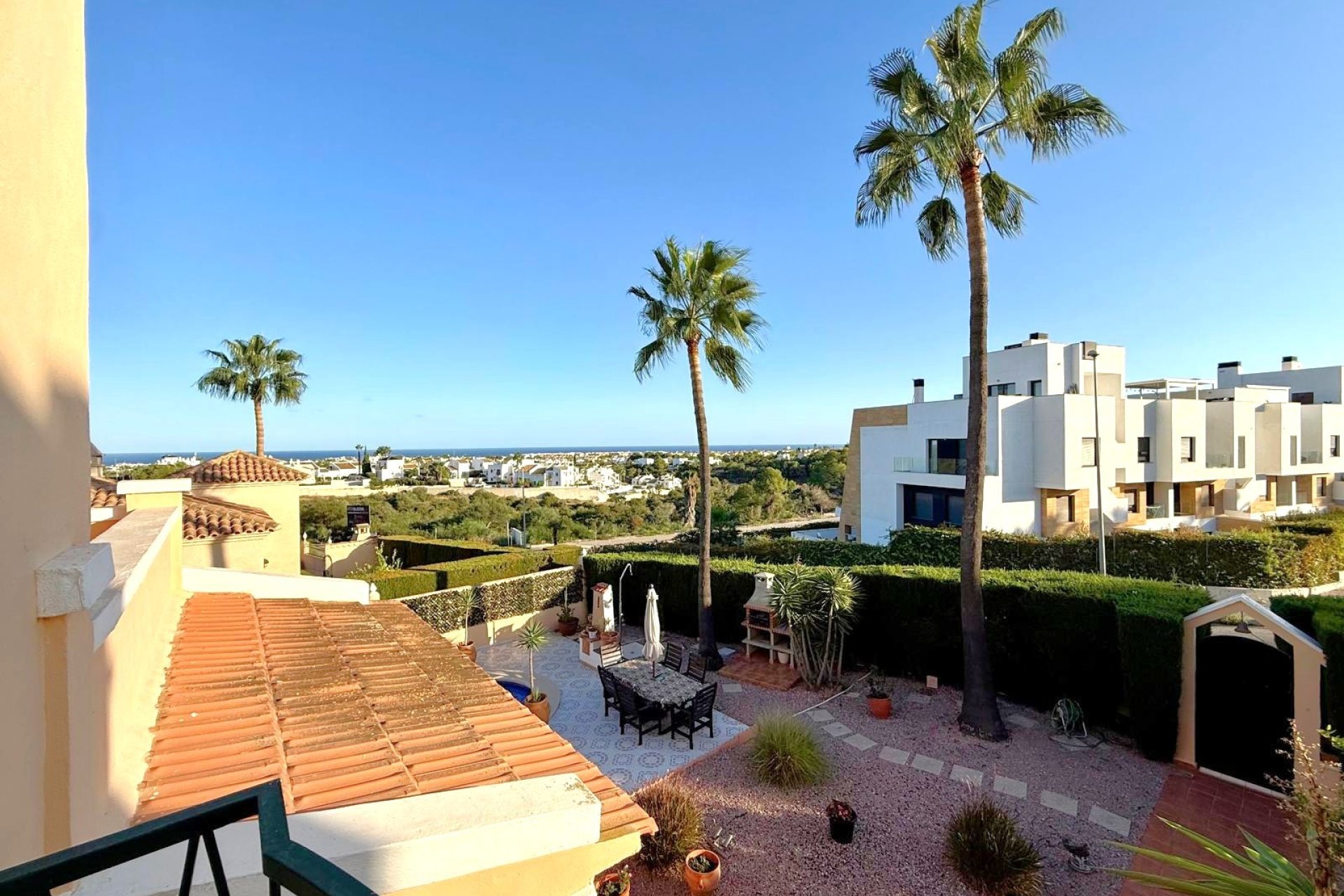 Wiederverkauf - Villa -
Orihuela Costa - Los Dolses