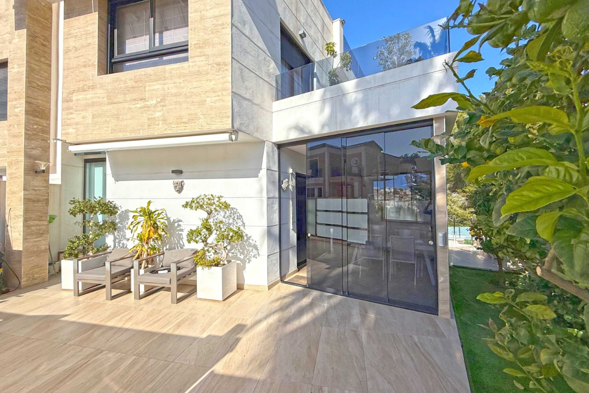 Wiederverkauf - Villa -
Orihuela Costa - Villamartin