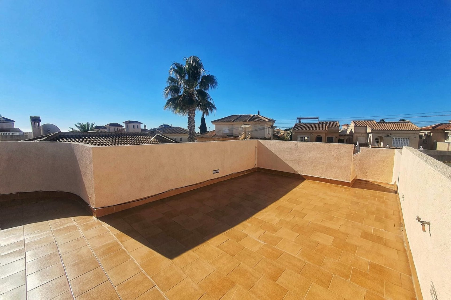 Wiederverkauf - Villa -
Orihuela Costa - Villamartin