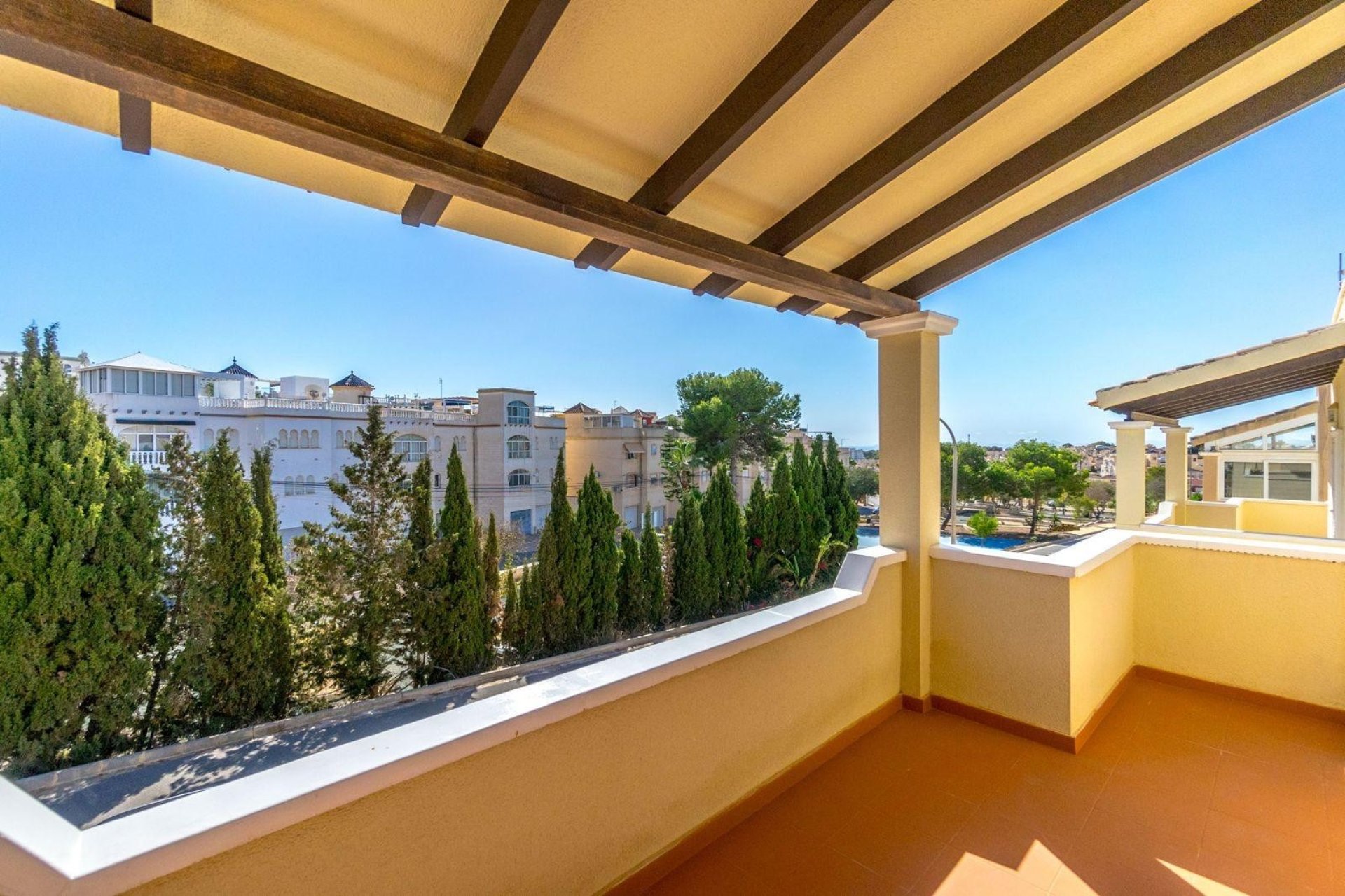 Wiederverkauf - Villa -
Orihuela Costa - Villamartin