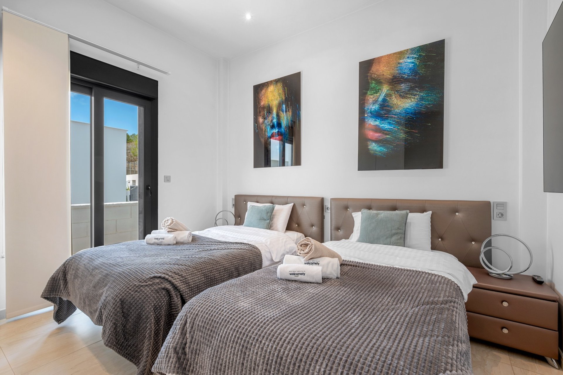 Wiederverkauf - Villa -
Orihuela Costa - Villamartin