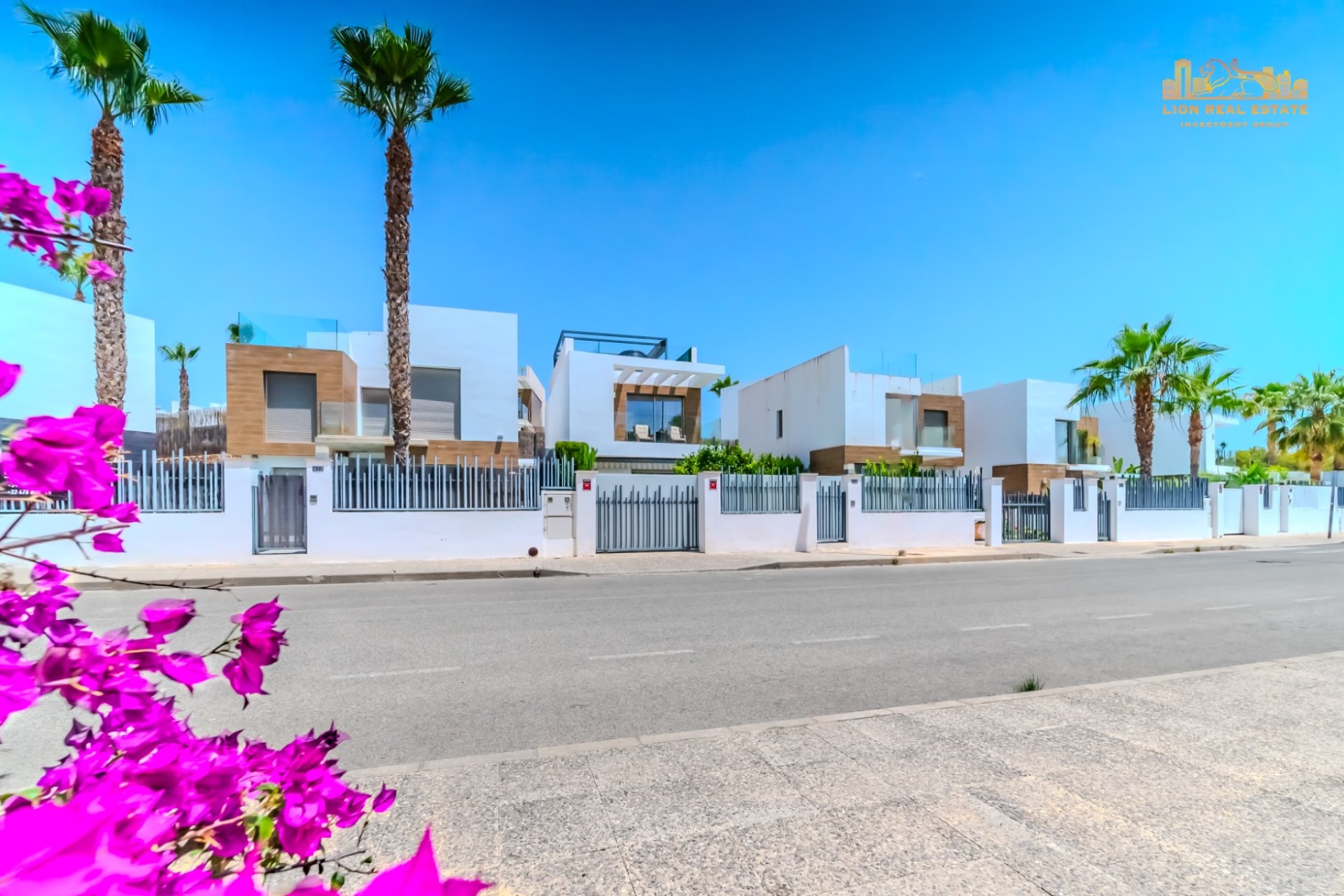 Wiederverkauf - Villa -
Orihuela Costa - Villamartin