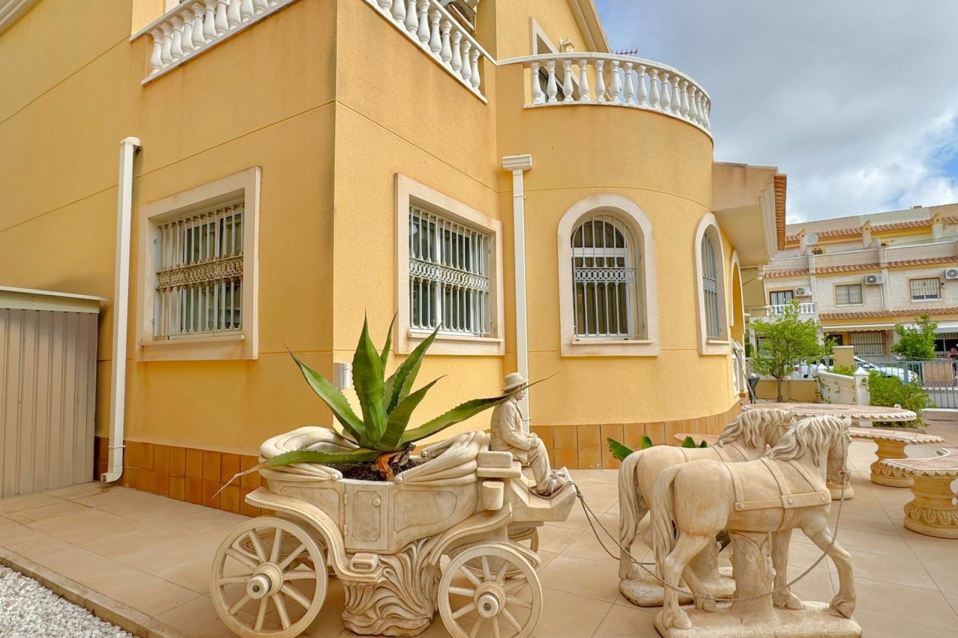 Wiederverkauf - Villa -
Orihuela Costa - Villamartin