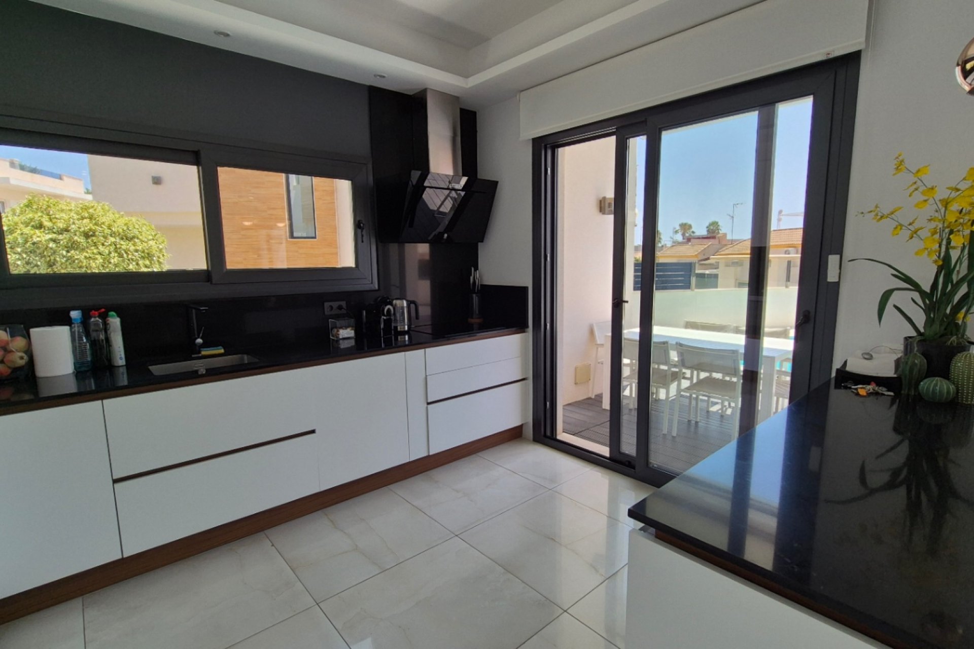 Wiederverkauf - Villa -
Torrevieja - Costa Blanca Sur