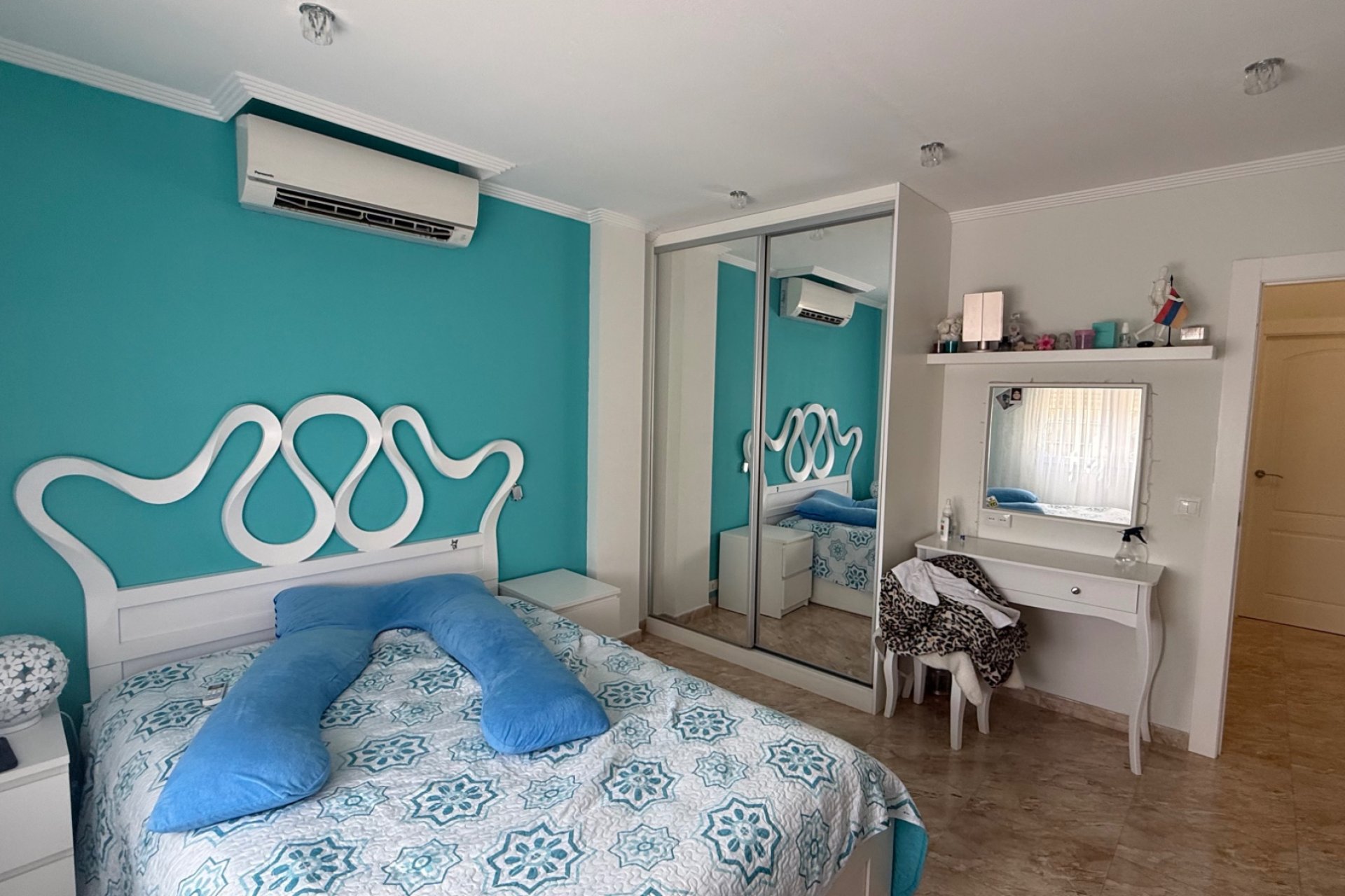 Wiederverkauf - Villa -
Torrevieja - Costa Blanca Sur