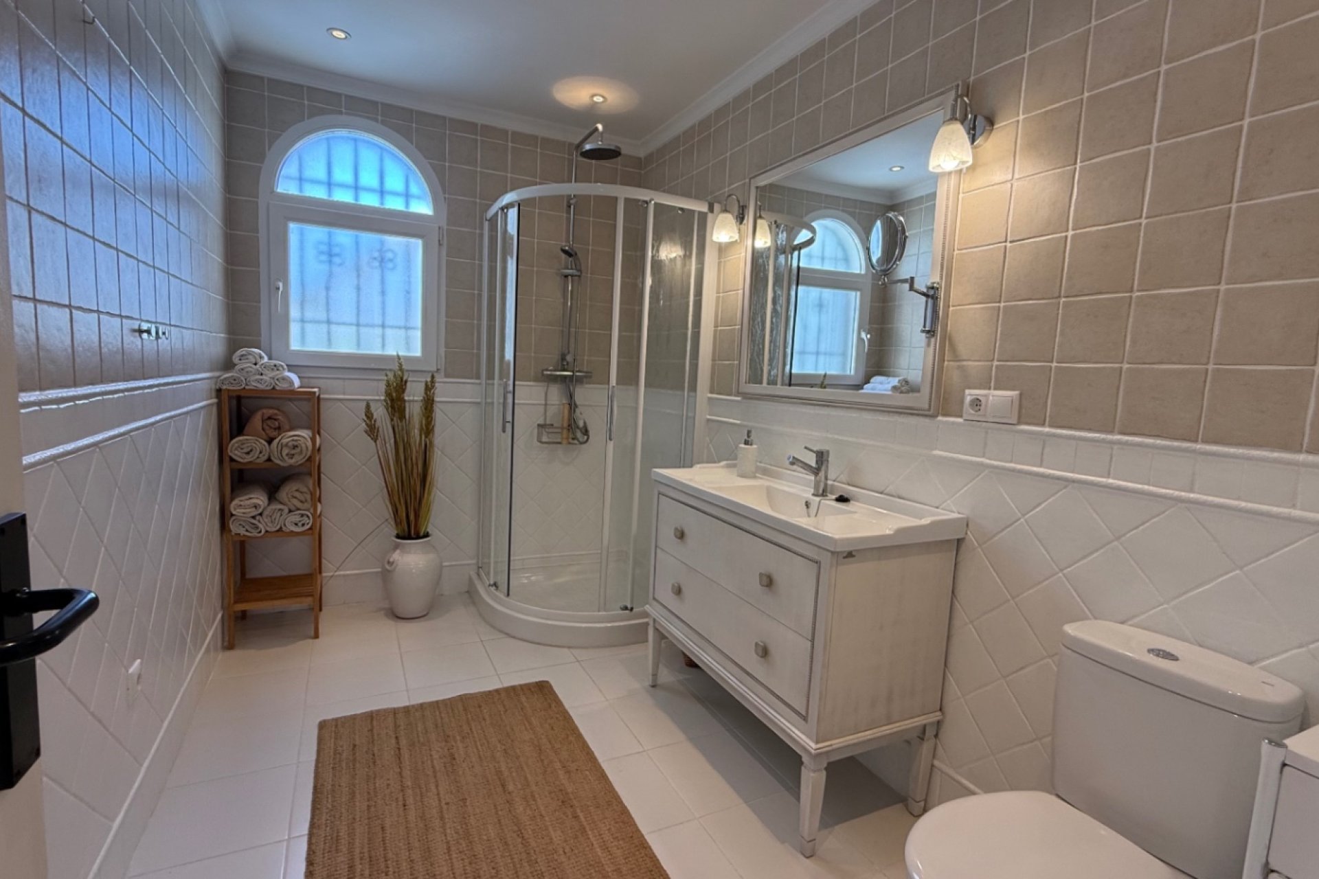 Wiederverkauf - Villa -
Torrevieja - Costa Blanca Sur