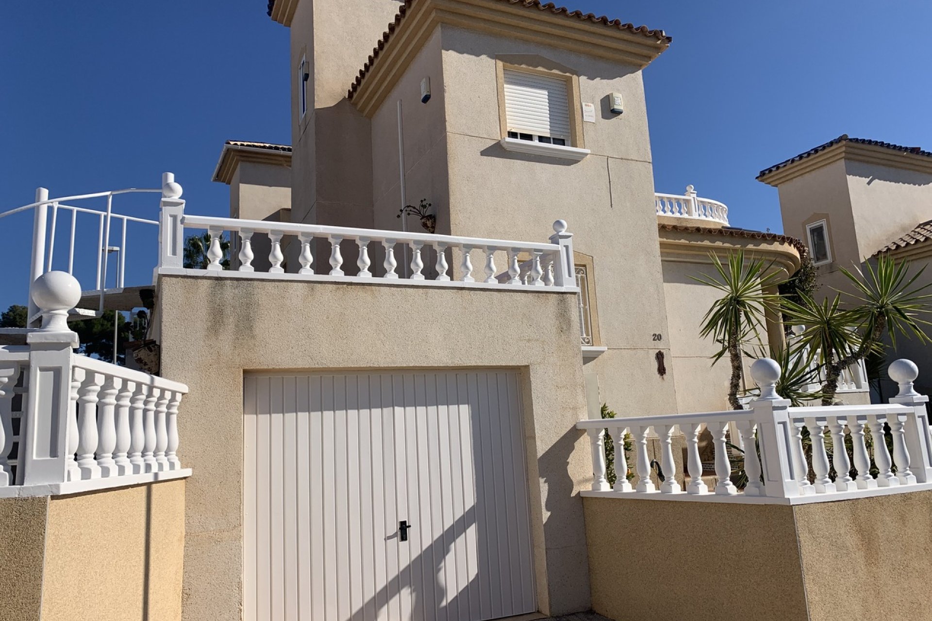 Wiederverkauf - Villa -
Villamartin, Orihuela Costa