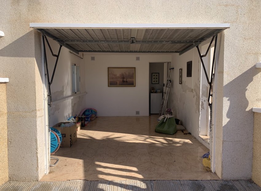 Wiederverkauf - Villa -
Villamartin, Orihuela Costa