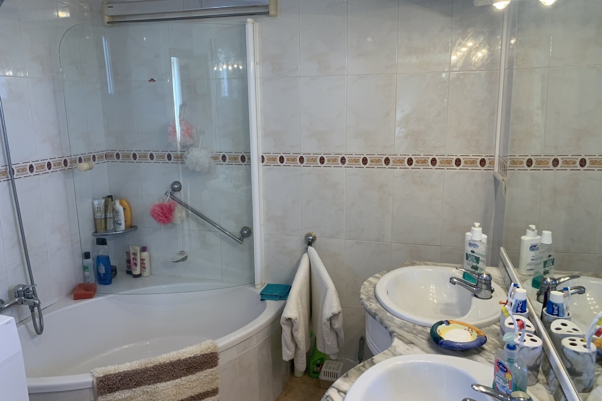 Wiederverkauf - Villa -
Villamartin, Orihuela Costa