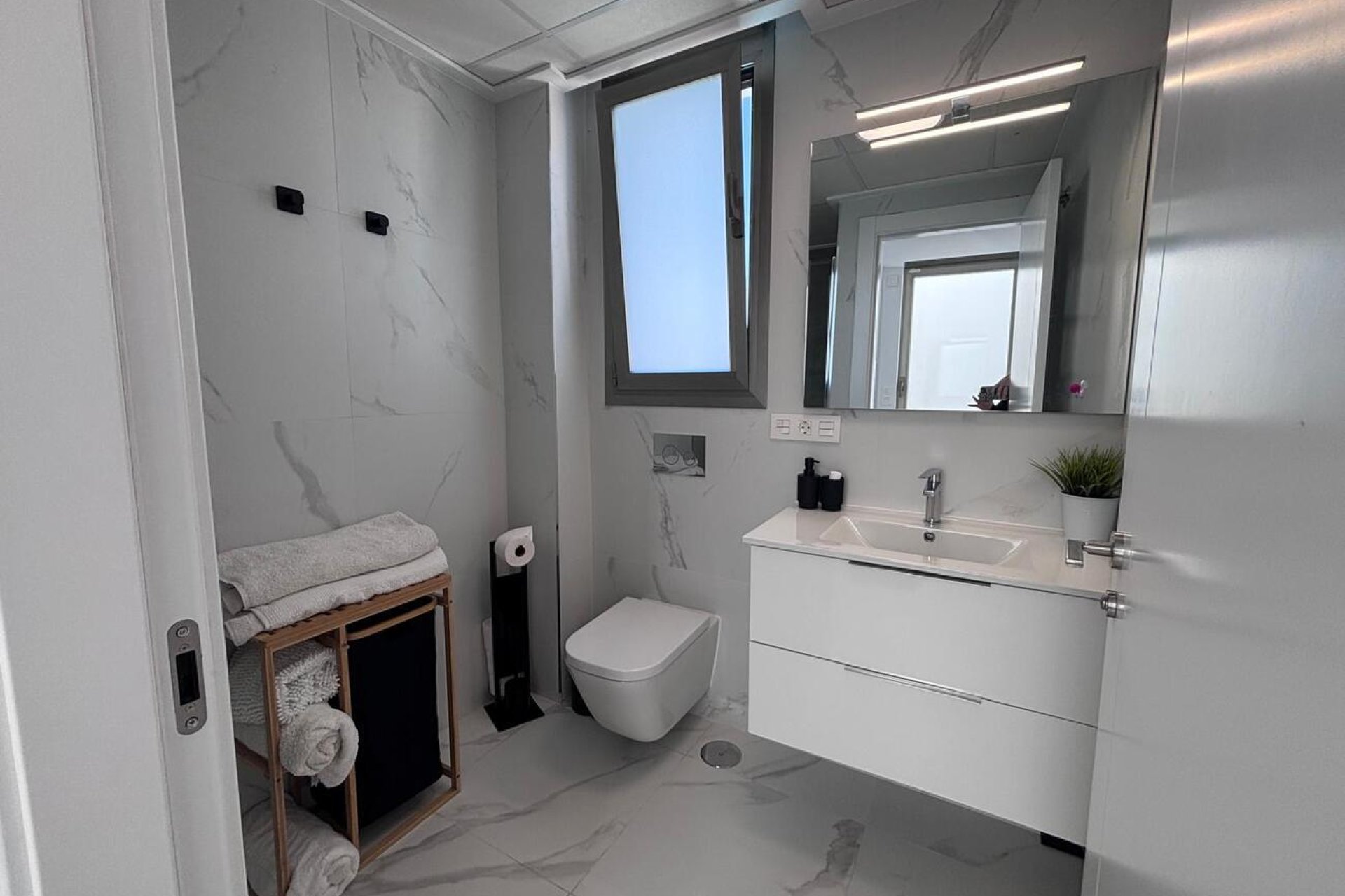 Wiederverkauf - Villa -
Villamartín - PAU 8